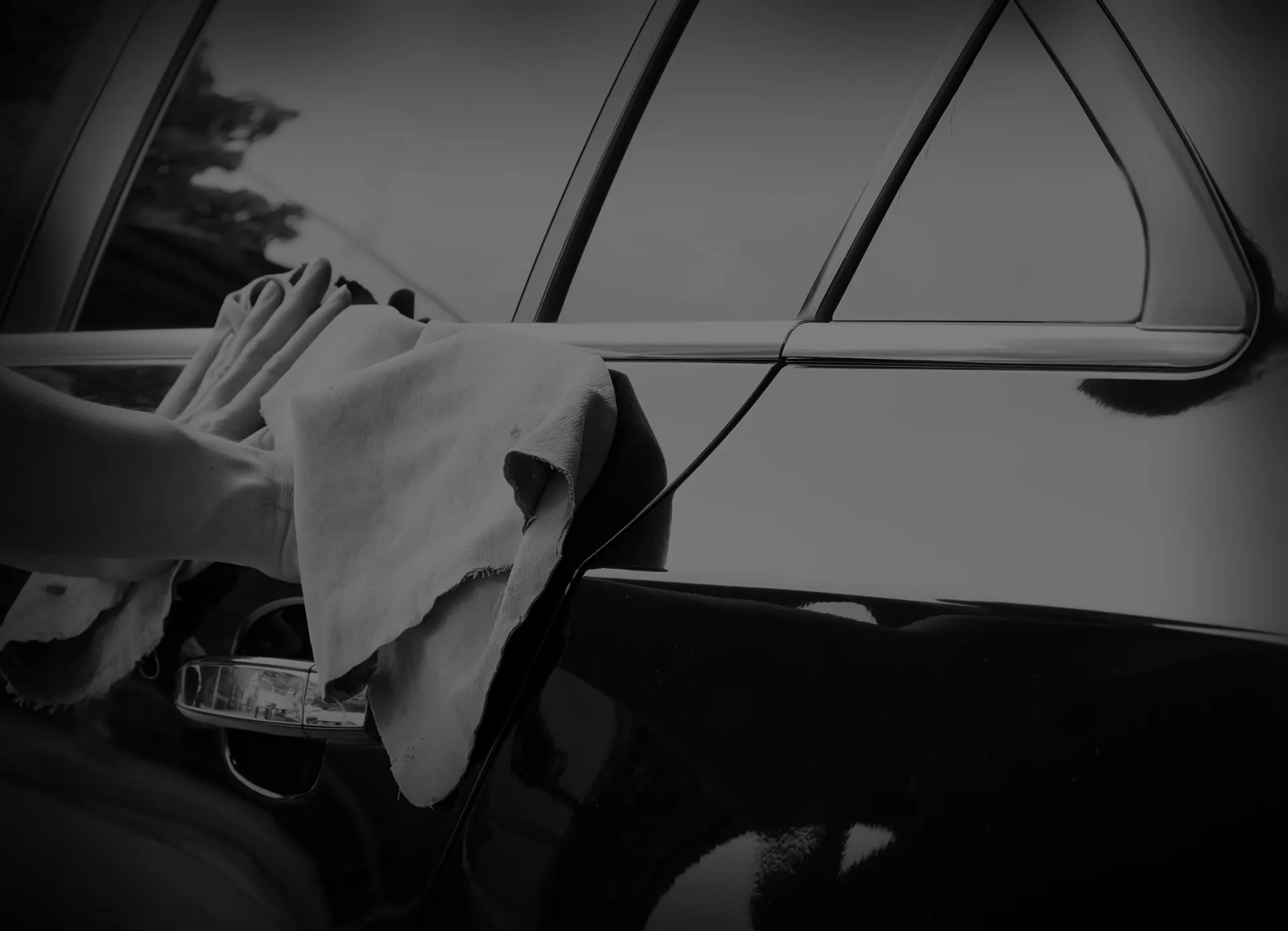 Lavage de voiture près de Nîmes dans le Gard