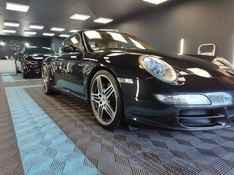 Protection céramique de voiture près de Nîmes Gard 30