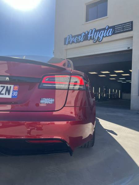 Protection céramique pour Tesla près de Nîmes 